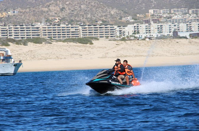 New Jetski Adventure in Cabo San Lucas Bay with Hotel Pickup 1hr - Who This Jetski Tour Fits Best