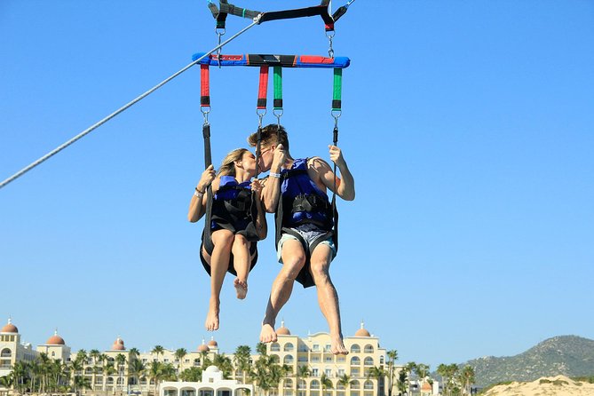 Outdoor Adventure: Parasailing in Los Cabos - Key things that make this parasailing outing work