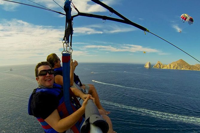 Outdoor Adventure: Parasailing in Los Cabos - The 1.5-hour outing: what happens from check-in to landing
