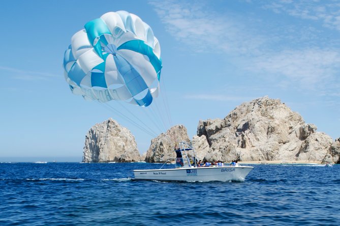 Parasailing Los Cabos Adventure - The meeting point near CaboMarina: how to avoid stress
