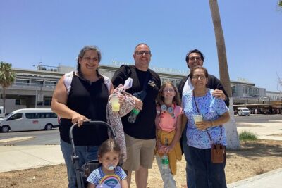 Premier Airport Shuttle Service for Seamless Transport in Cabo - What You Actually Get in the Car: Drinks, Comfort, and Driver Personality