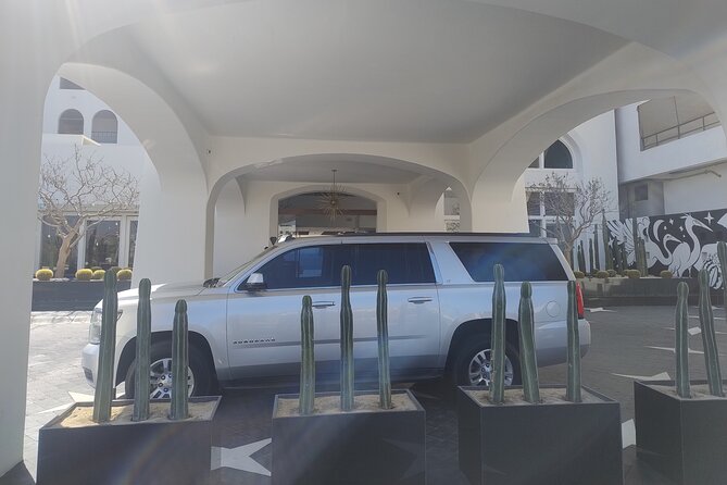 Private Airport Trip to Cabo San Lucas Hotels RT - That Optional Store Stop: When the $30 US Extra Makes Sense