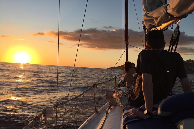 Private Cabo San Lucas Sunset Cruise on 33´ sailboat - Price and What You Actually Get for $600 (Up to 6)