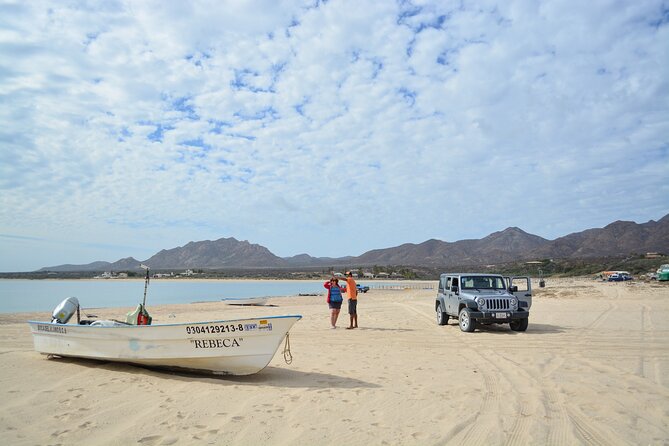 Private Jeep Tour Cabo Pulmo - The Playa de Arbolitos snack break: small pause, big payoff