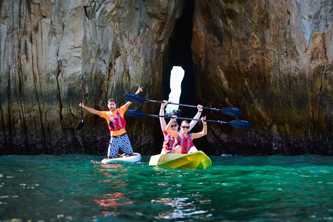 Private Los Cabos Arch and Playa del Amor Tour by Glass Bottom Kayak - Why Kayak to the Los Cabos Arch Feels Different Than a Boat Tour