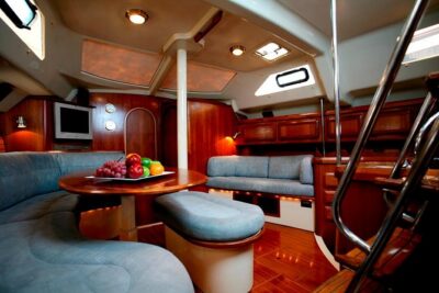 Private Luxury 42ft Sailing with Snorkeling in Los Cabos - Getting to F Dock: the simple logistics that set the tone