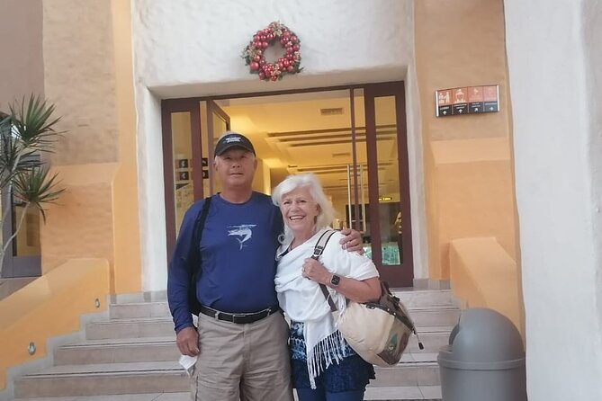 Private One Way SJD Airport Transfer to Cabo San Lucas - A smooth start from SJD to Cabo San Lucas, fast