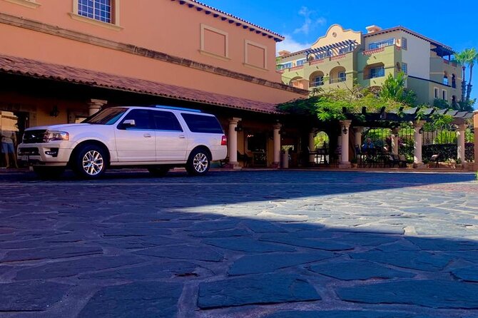 Private One Way Transfer From SJD Airport To Cabo San Lucas - Who This Transfer Fits Best