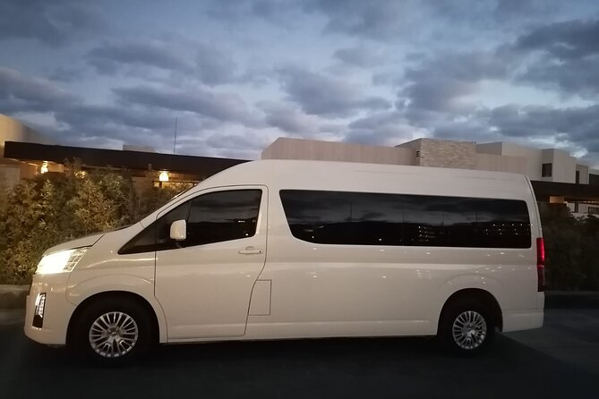 Private one-way trip from the airport to all hotels in Los Cabos - Finding Your Driver at Los Cabos International Airport