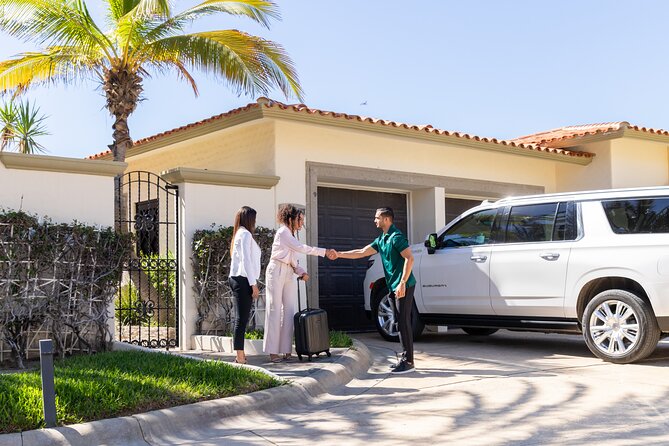 Private SUV Round-Trip from Airport to Hotels in Todos Santos - The private SUV ride: what’s included and what it means for you