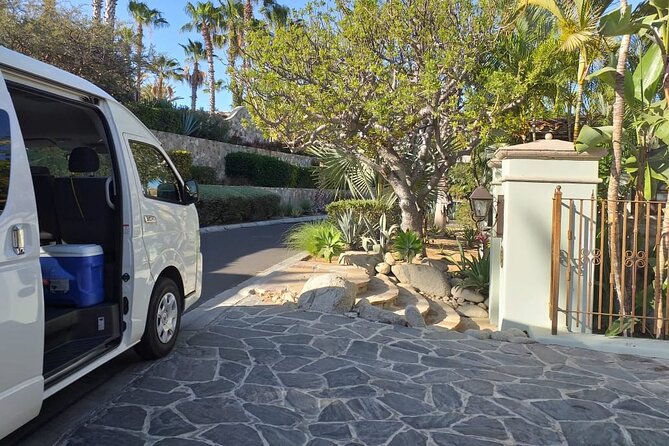 Private Transfer to Cabo San Lucas from Cabo Airport - A Private SJD-to-Cabo Ride That Starts Your Trip on Schedule