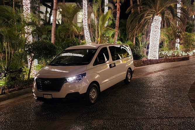 Private Transportation from Los Cabos Airport to ROUND TRIP Hotels - Included vs. Not Included: Bottled Water, Alcohol, and Common Sense