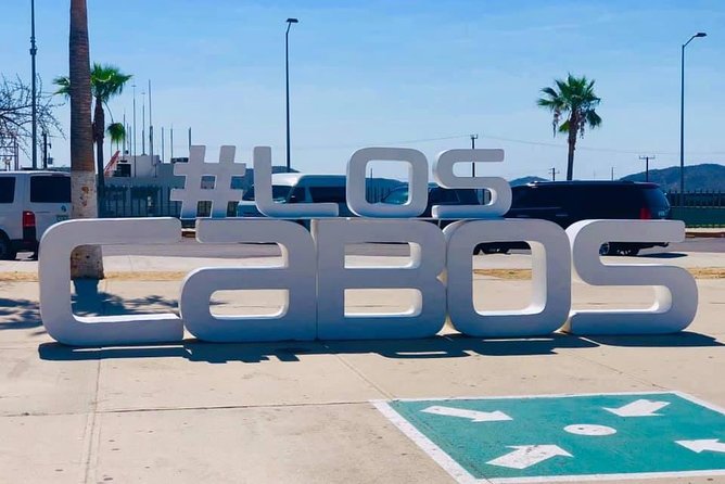 Private Transportation Los Cabos Airport Plus Services - Finding Your Driver Fast: Umbrella #4, Name Sign, No Guesswork