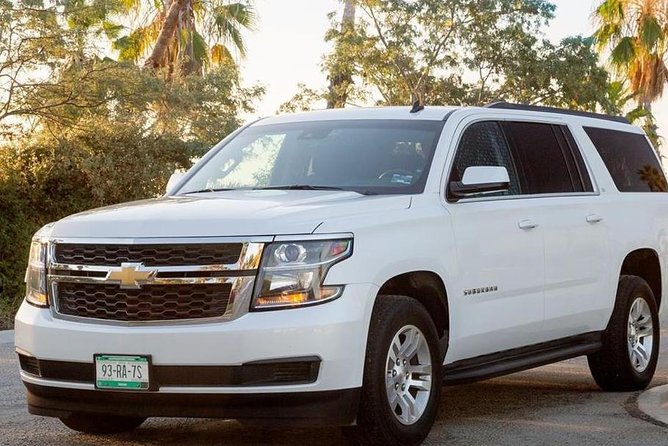 Private Transportation Los Cabos Airport - The Car Ride Itself: Comfort, A/C, and Included Drinks