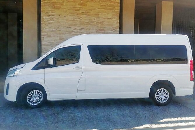 Private transportation to all hotels in Los Cabos. - Door-to-Door Airport Pickup in San José del Cabo