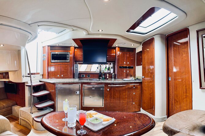 Private Yacht Sea Ray all-inclusive charter in Cabo - Stop 1 at El Arco: the arch, sea lions, and short-but-satisfying viewing