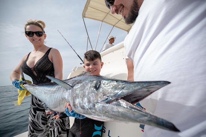 Private Yacht Ultimate Fishing and Snorkeling Adventure - 6 Hours - Price and what you’re actually paying for in Cabo