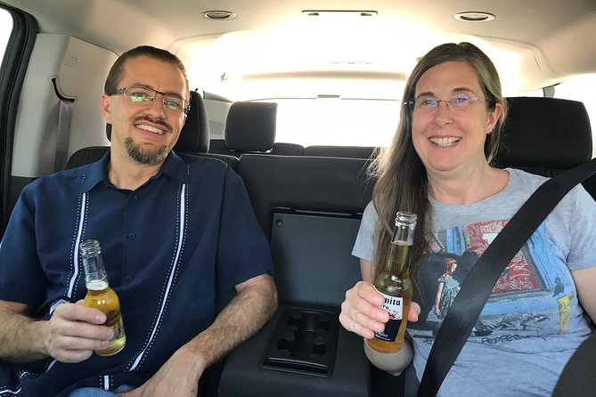 "Round Trip Airport Shuttle - San José del Cabo Hotel Zone" - Airport Pickup at Canopy #3: Finding Your Chauffeur Fast
