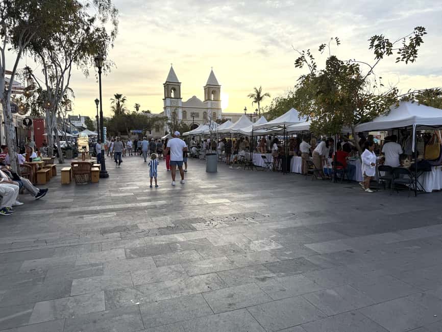San José del Cabo: Thursday Night Art Walk Tour - Thursday Night Art Walk Energy Near Misión San José del Cabo