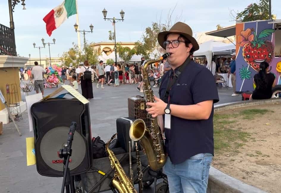 San José del Cabo: Thursday Night Art Walk Tour - Meeting at the Mission: Where the Tour Starts and What to Do First