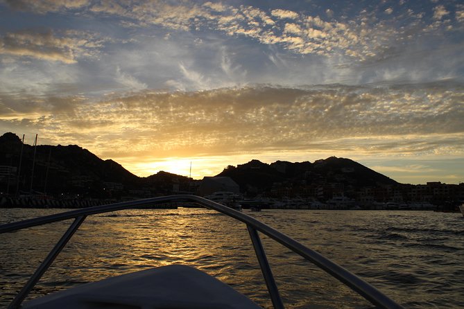 Shared ride to the arch of Cabo San Lucas - Shared Group Size: When It’s Relaxed Instead of Crowded