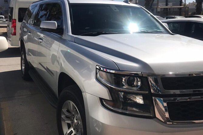 SJD Airport To Los Cabos +6 Passengers - Private Service vs. Airport Pickup Reality: The Main Risk