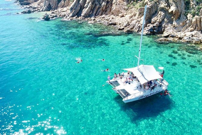 Snorkel Tour in private Trimarán in Los Cabos - Setting off from Big Mike Sea Adventures in Cabo San Lucas