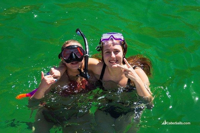 Snorkeling in Cabo San Lucas on 35' Sea Amore Trimaran - Crew and service: what you should expect from Cabo Sails
