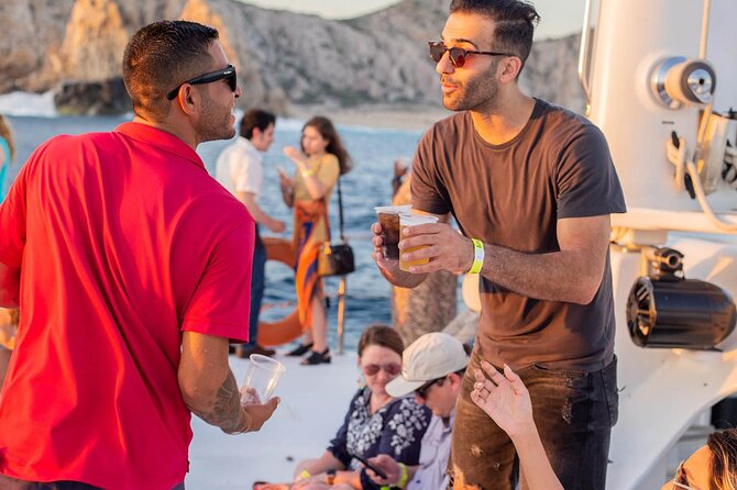 Sunset Cruise in Los Cabos with Jazz and Wine - Price and value: what $133 is buying in real life