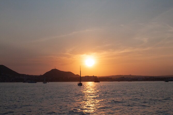 Sunset Dinner Cruise in Cabo San Lucas - Onboard Experience: Crew Energy, Narration, and a Friendly Party Level