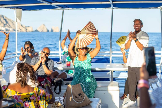 Sunset Sail Tour with Local Food - DJ on deck: Latin-inspired tunes after dinner