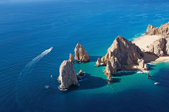 The Arch of Los Cabos Glass-bottom boat tour - Your day at sea: how the 6–7 hours tend to feel