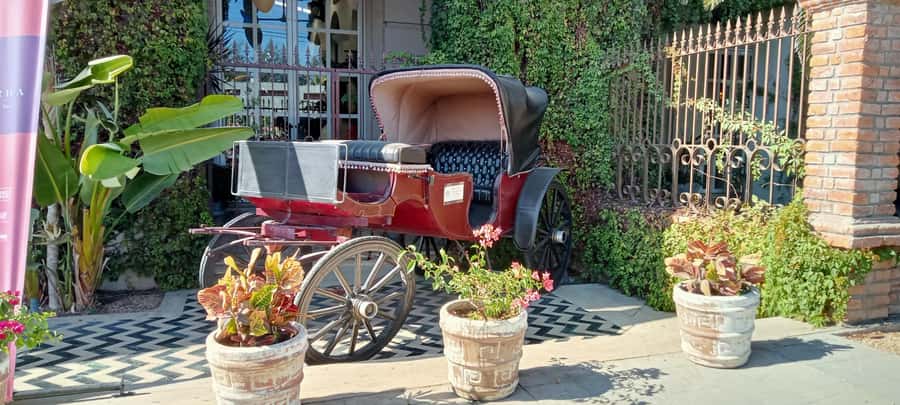 Tour Todos Santos Magical Town, Hotel California - Hotel California: The Stop Everyone Talks About