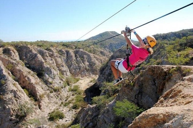 Ziplines and Rappelling at Costa Azul - Rappelling in the mix: technique, weight limits, and confidence